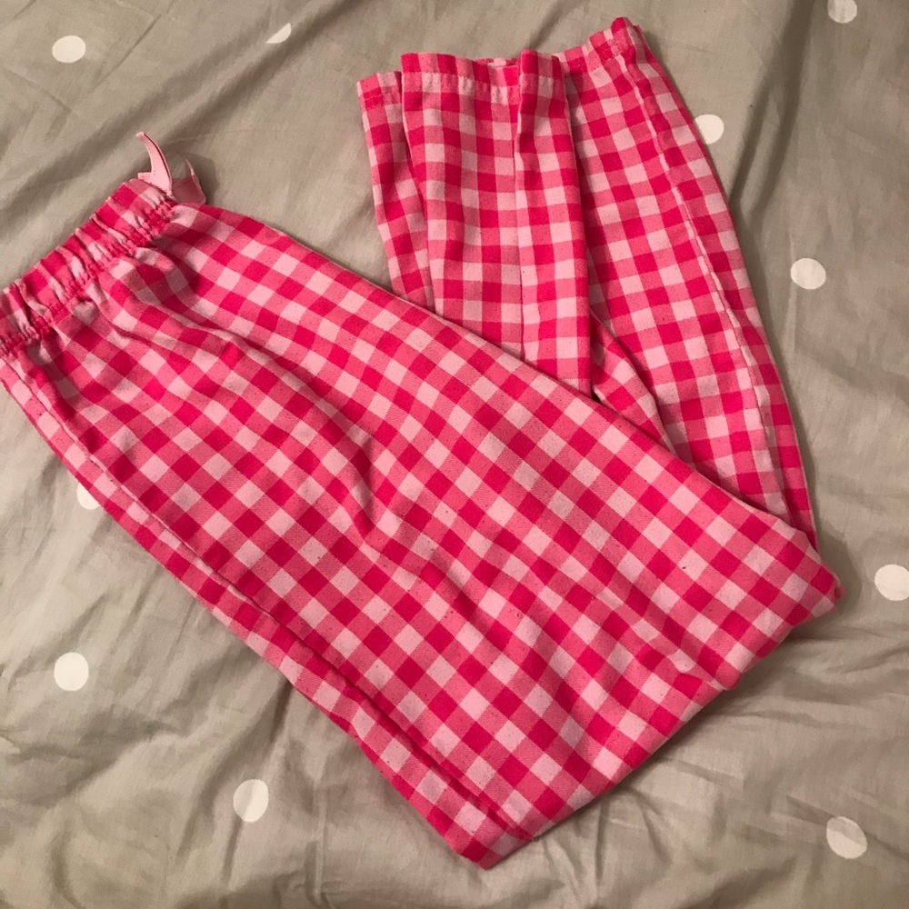 pink pajama pants